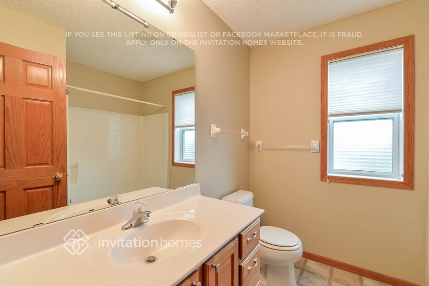 Building Photo - 1168 Macey Way