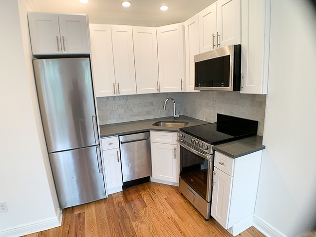 Floorplan - 178  Clinton Street