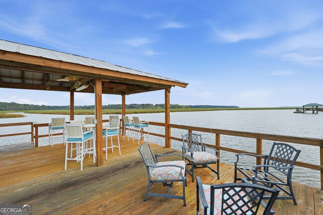 Building Photo - 277 Catherine View