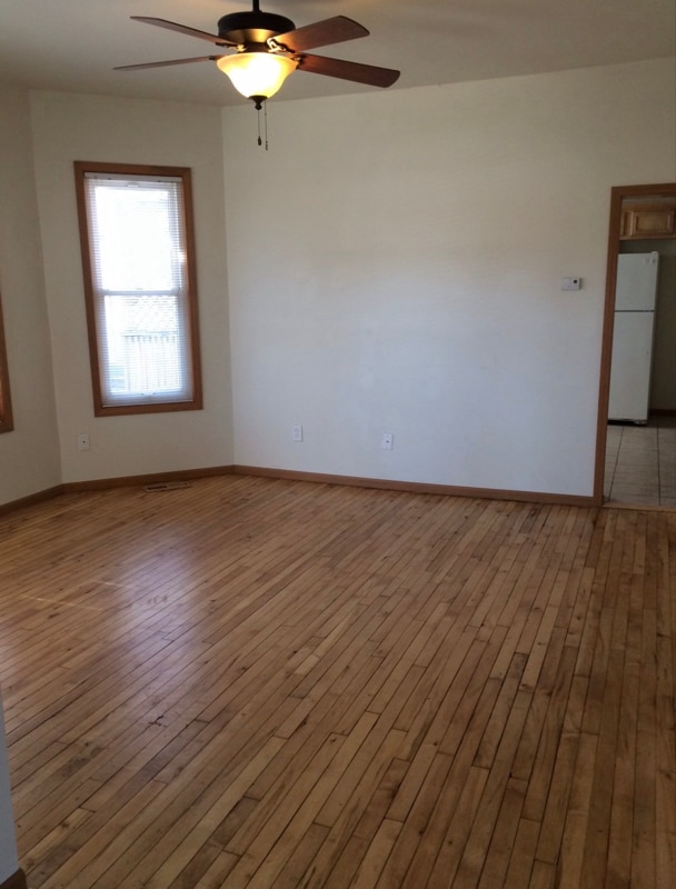 Building Photo - 1611 Charles St