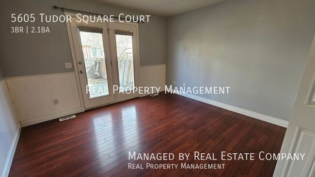 Building Photo - 5605 Tudor Square Ct