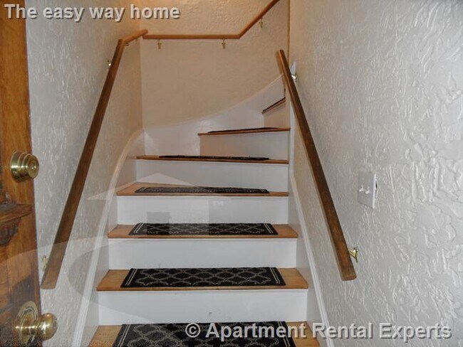 Building Photo - Medford/Tufts 2+ Bedroom - Dishwasher - La...