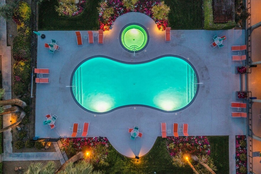 Community Pool / Spa - 1111 E Ramon Rd