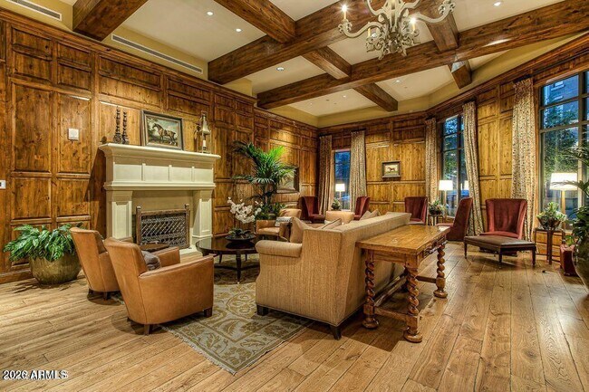 Building Photo - 7181 E Camelback Rd