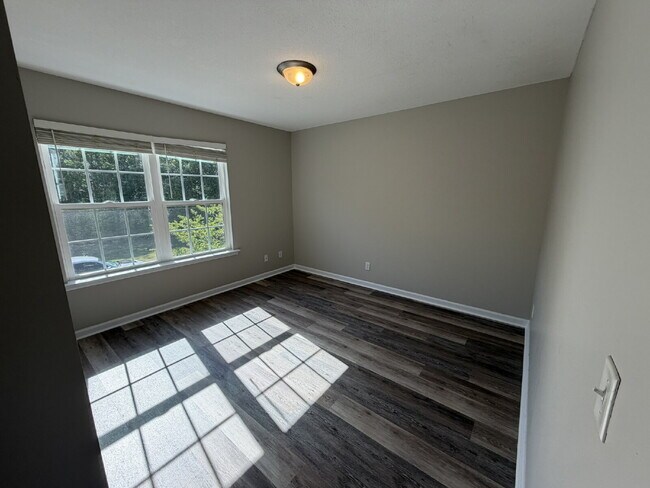 Building Photo - Home for Rent