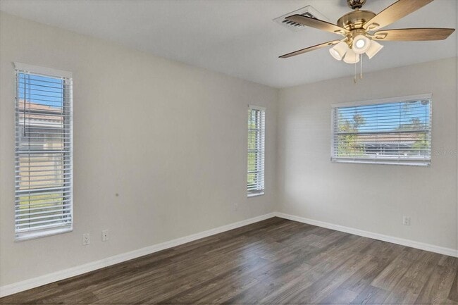 Building Photo - 213 Giotto Dr