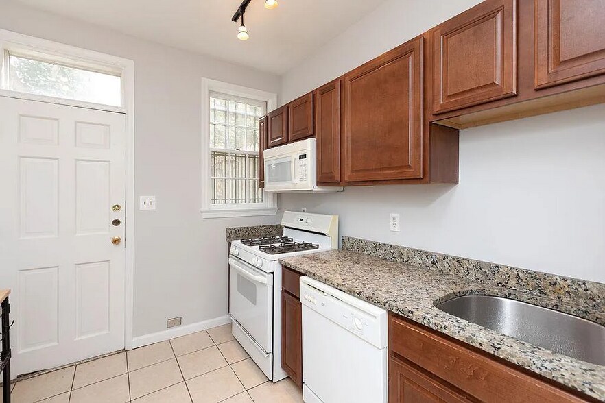Open to stainless steel upgrades - 955 25th St NW