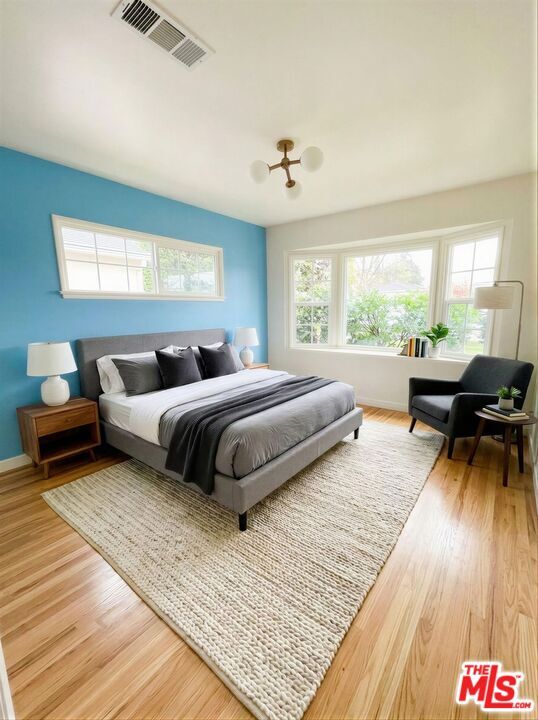 Building Photo - 16852 McCormick St