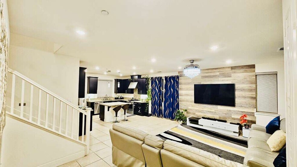 Building Photo - 2617 Alliston Loop