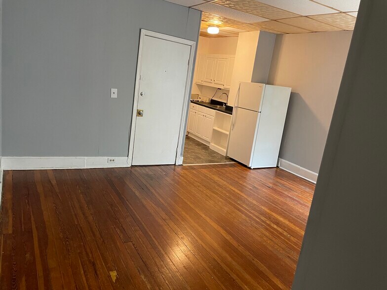 Building Photo - 3107 N Calvert St