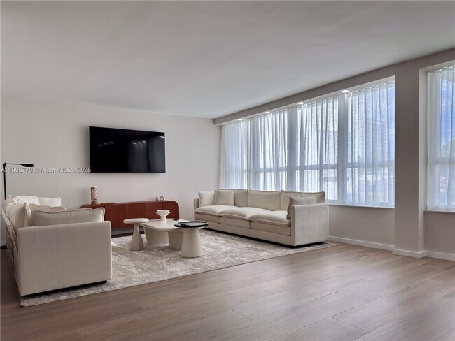 Building Photo - 10230 Collins Ave