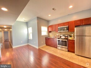 Building Photo - 1419 N 17th St
