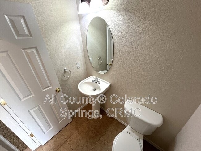 Building Photo - 4719 Iron Horse Villas Point