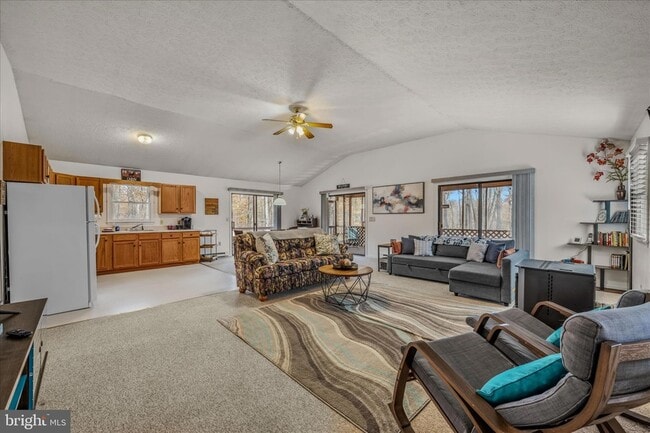 Building Photo - 67 Tranquil Way