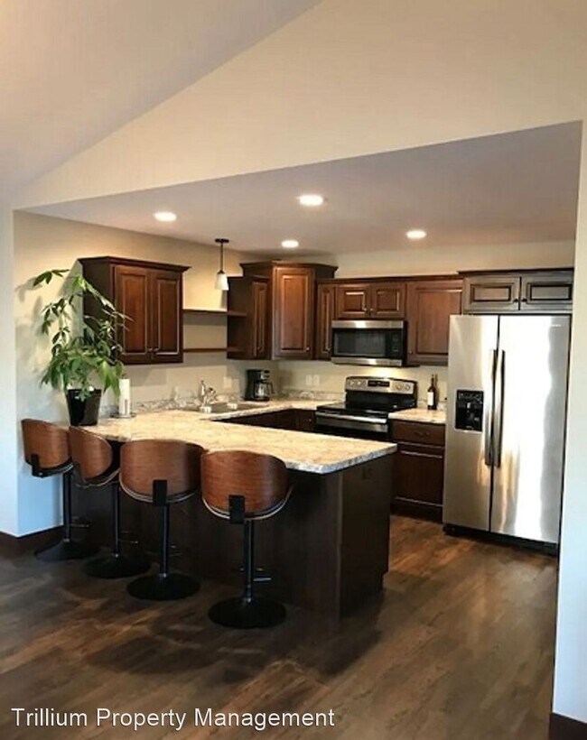 Building Photo - 3 br, 2 bath House - 864 Daisy Lane