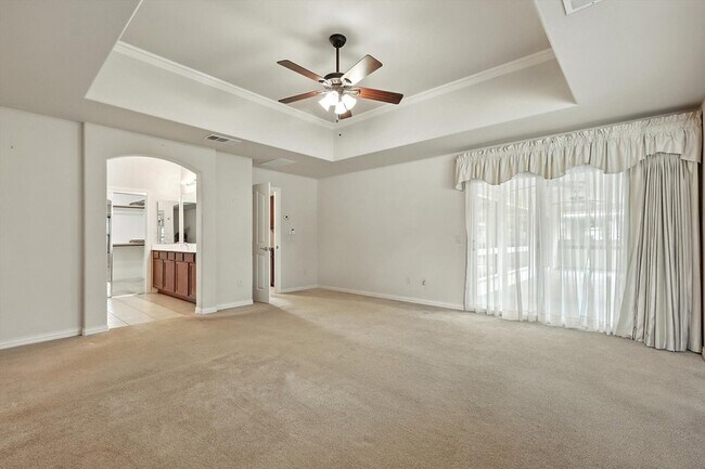 Building Photo - 10000 La Jolla Way