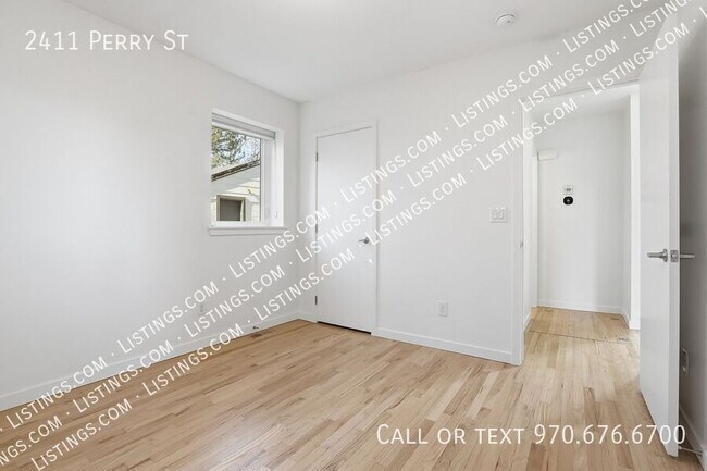 Building Photo - 2411 Perry St