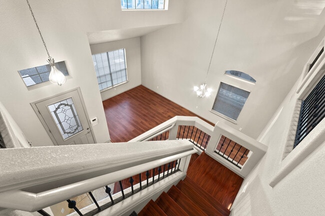Building Photo - 3103 Sunny Prairie Dr