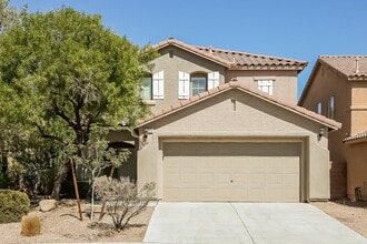 Building Photo - 2420 Cockatoo Dr