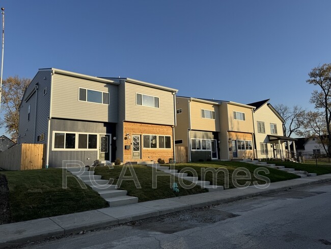 Building Photo - 43 Keystone Ave