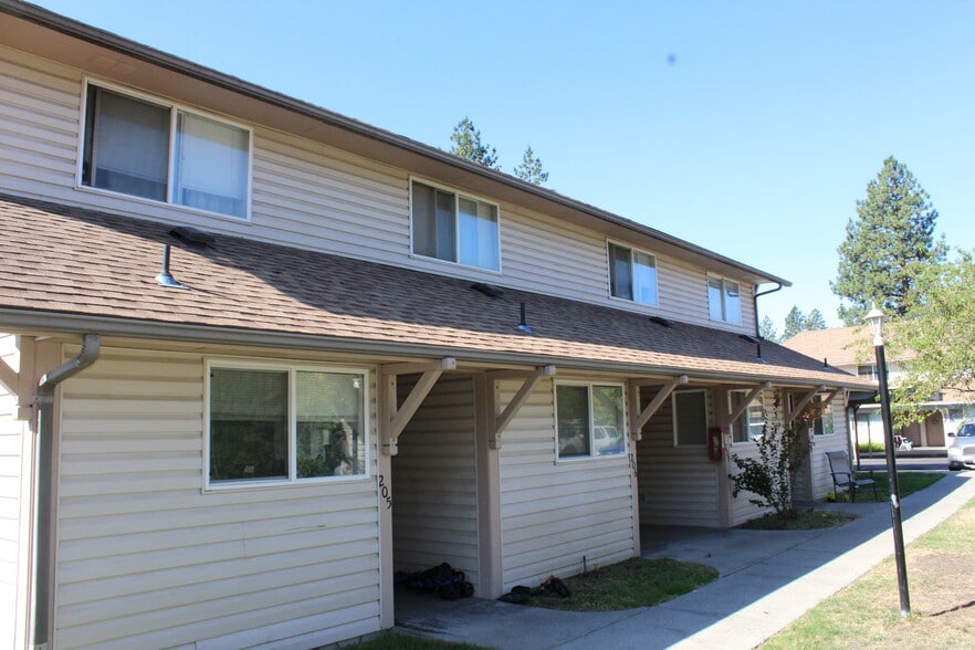 Building Photo - Seltice Place Apartments