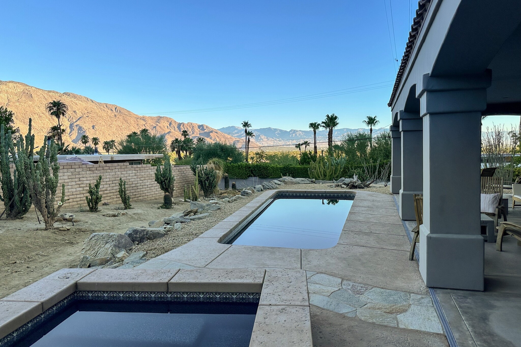 Building Photo - 2800 Cholla Pl