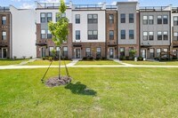 Building Photo - 2910 Kempthorne Rd
