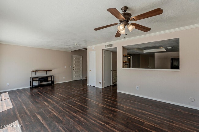 Building Photo - 1024 N Arvada