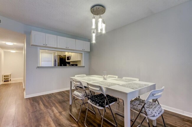 Building Photo - 90 S Highland Ave