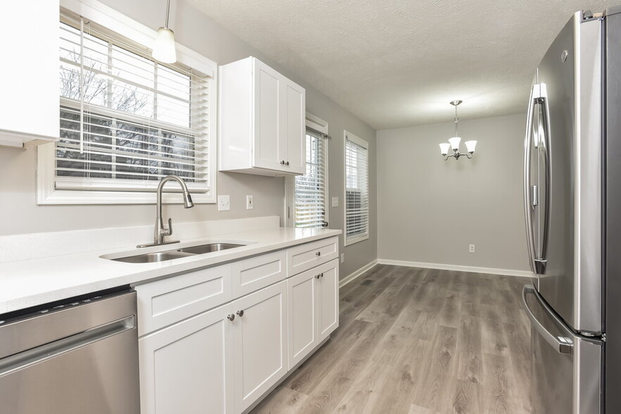 Building Photo - 1995 Bolden Dr