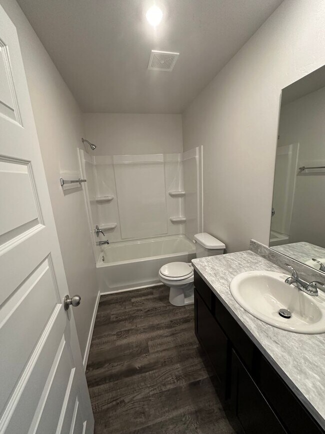 Building Photo - 11620 Krew Wy