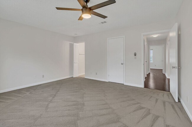 Building Photo - 2077 Nashboro Blvd