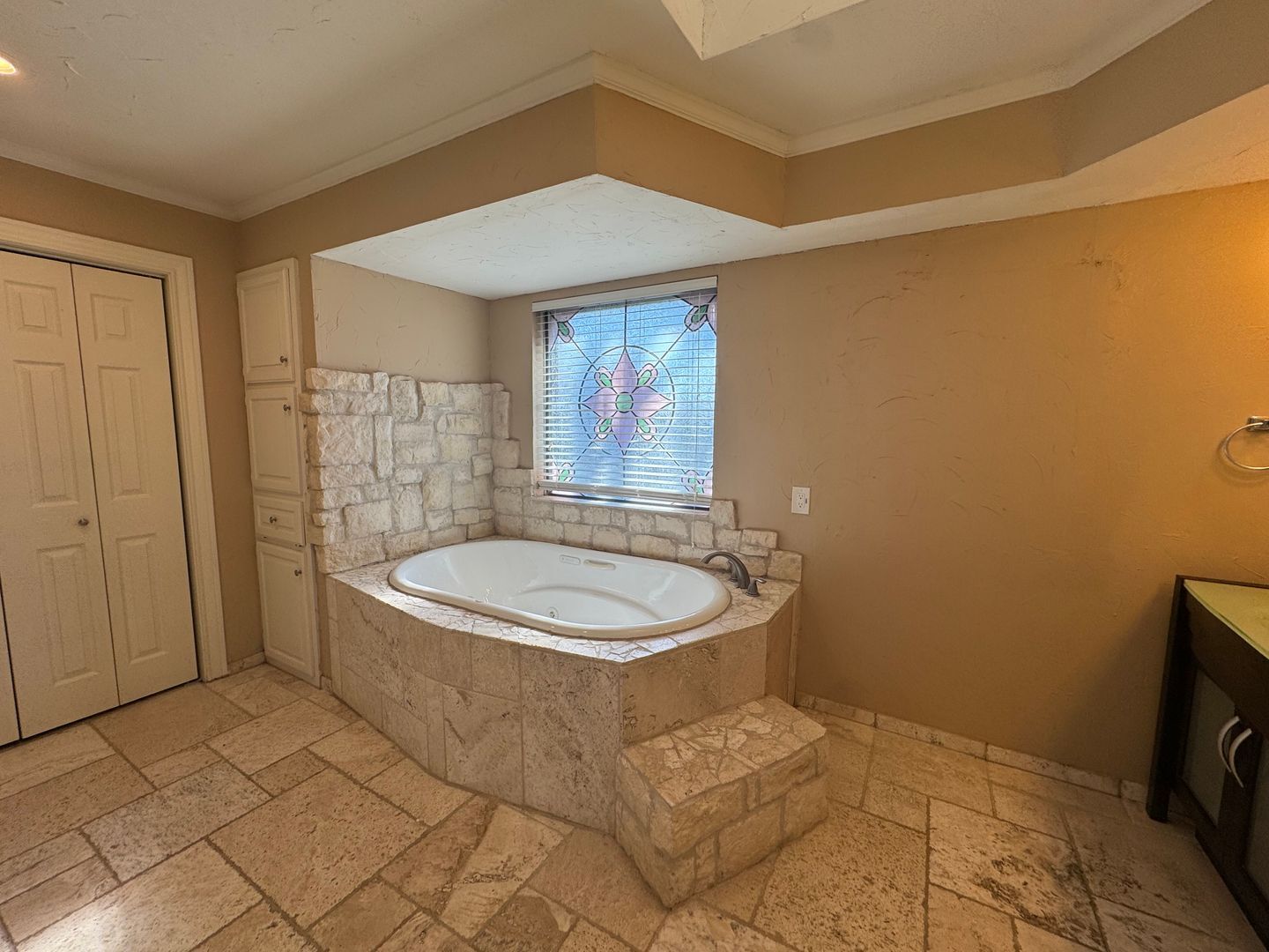 Building Photo - 3205 Ridge Cir