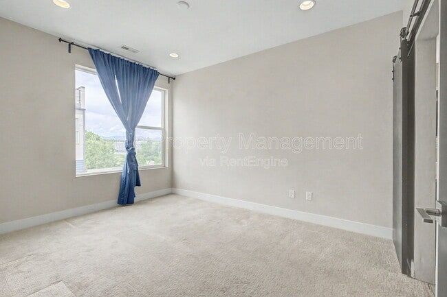 Building Photo - 5737 W 17th Ave