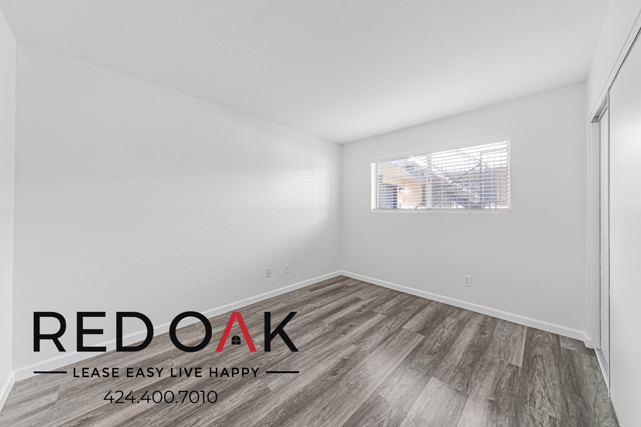 Building Photo - 4551 W 159th St