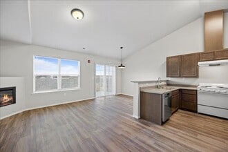 Building Photo - 6405H Chapel Hill Blvd