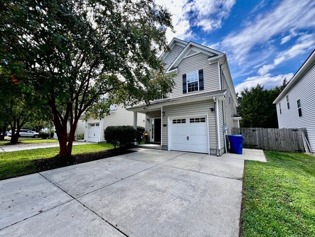 Building Photo - Charming Home Near Town Center VB with Large Primary Suite!