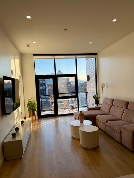 Building Photo - 2554 Smallman St