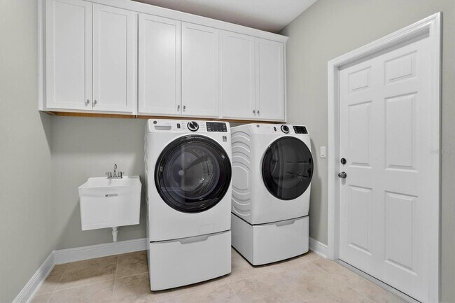 Building Photo - 3168 Fall Harvest Dr