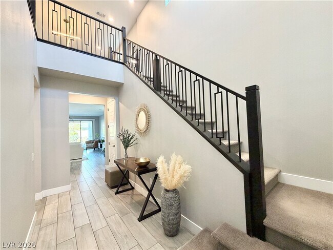 Building Photo - 12422 Foxtail Run Ave