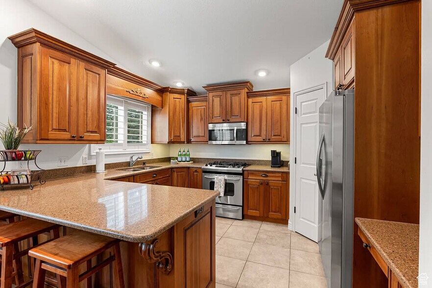 Beautifully Updated Kitchen - 11770 S Dry Creek Rd