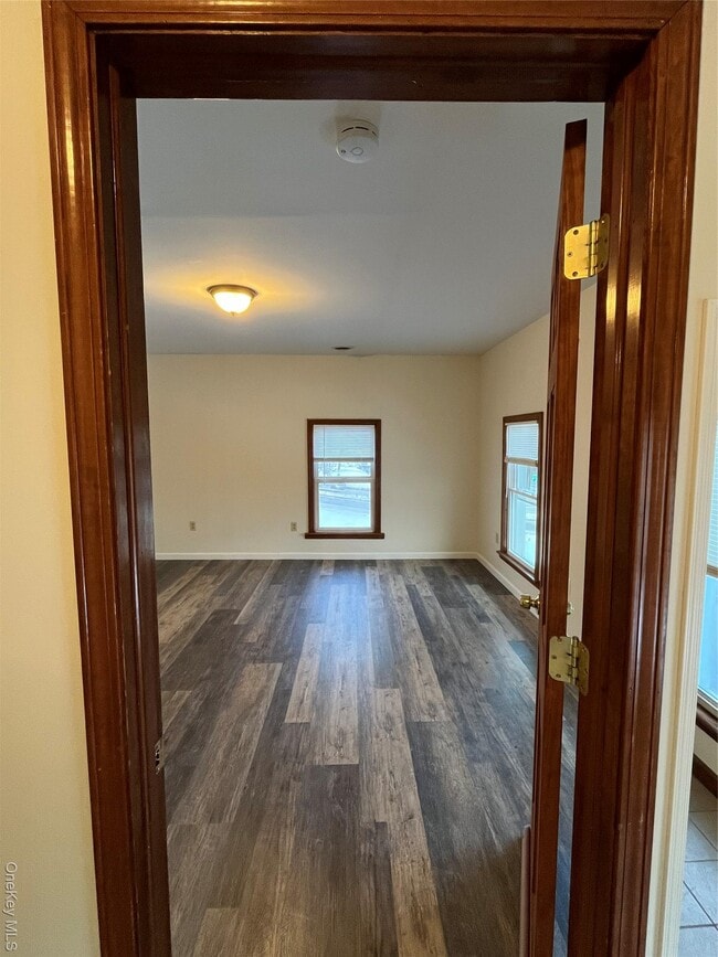 Building Photo - 40 Katrina Falls Rd