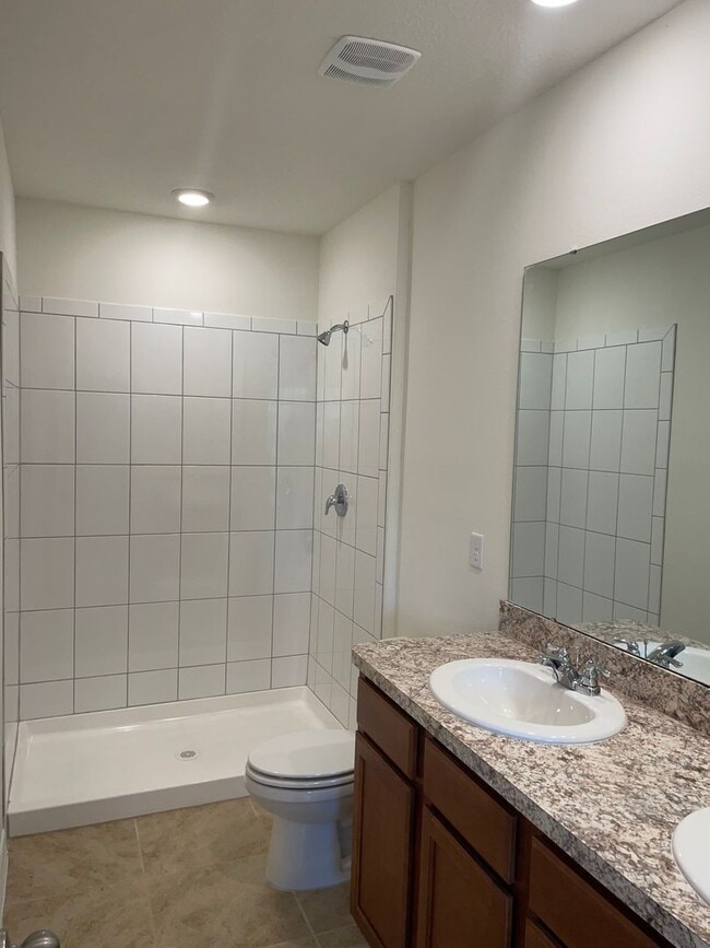Building Photo - 1249 Yellow Finch Dr