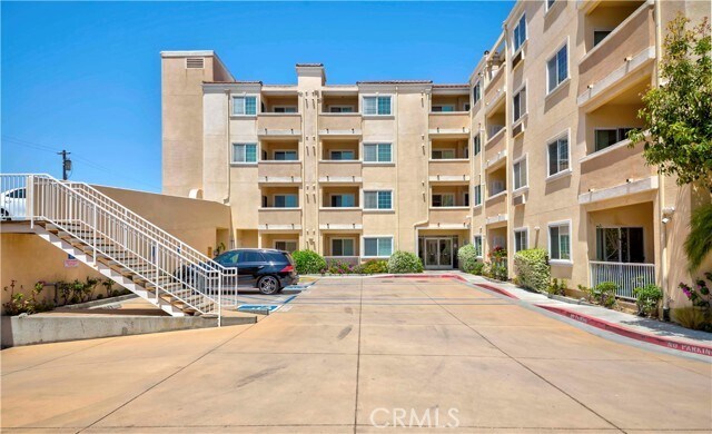 Building Photo - 3120 Sepulveda Blvd