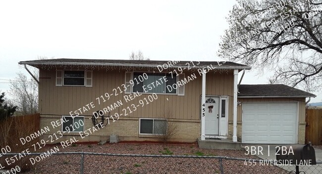 Primary Photo - 455 Riverside Ln