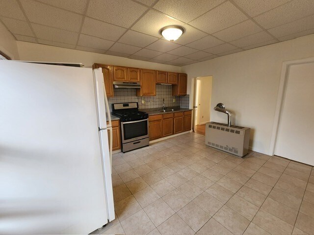 Building Photo - 74 Fulton St