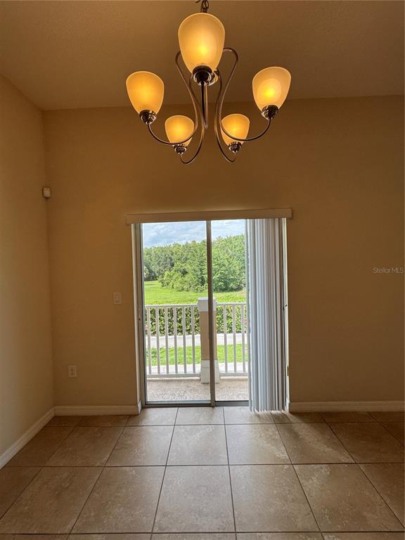 Building Photo - 10716 Dawson Lily Way