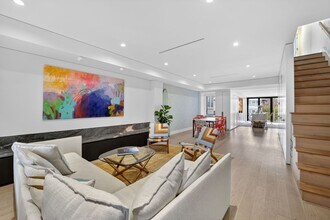 Building Photo - Renovated 3br/2ba Mt Pleasant Home w/Parking for Short Term Lease!