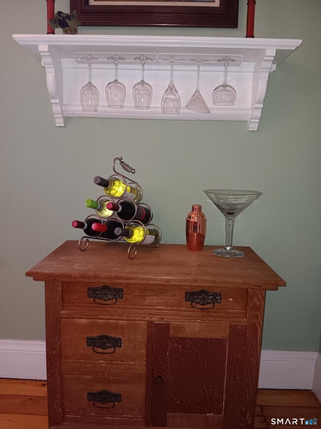 Building Photo - 5 Ashby St