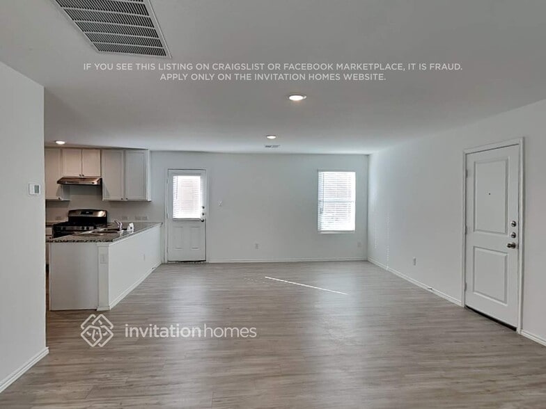 Building Photo - 5933 Antonio Pl